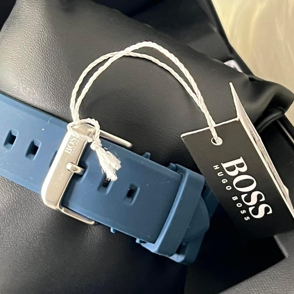 HB1513717- Hugo Boss Men’s Velocity Blue Watch - Picture 13 of 13